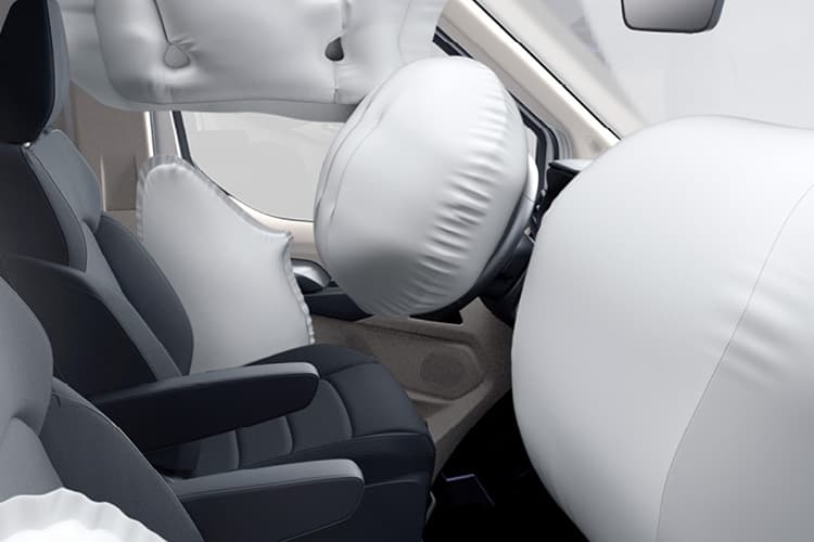 Maxus eDeliver9 airbags